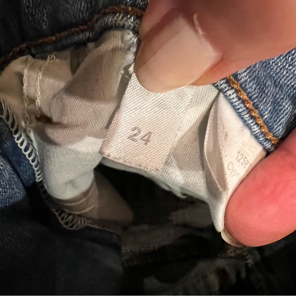 Reformation womens Ultra High rise and Skinny size 24 - Picture 4 of 5